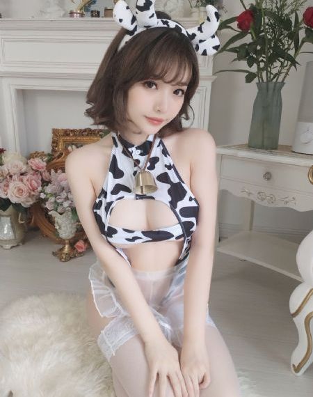 动漫美女被吸乳羞羞代码免费-最新电影免费观看字幕