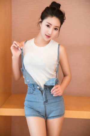 国产巨乳免费在线观看-全集手机免费在线播放
